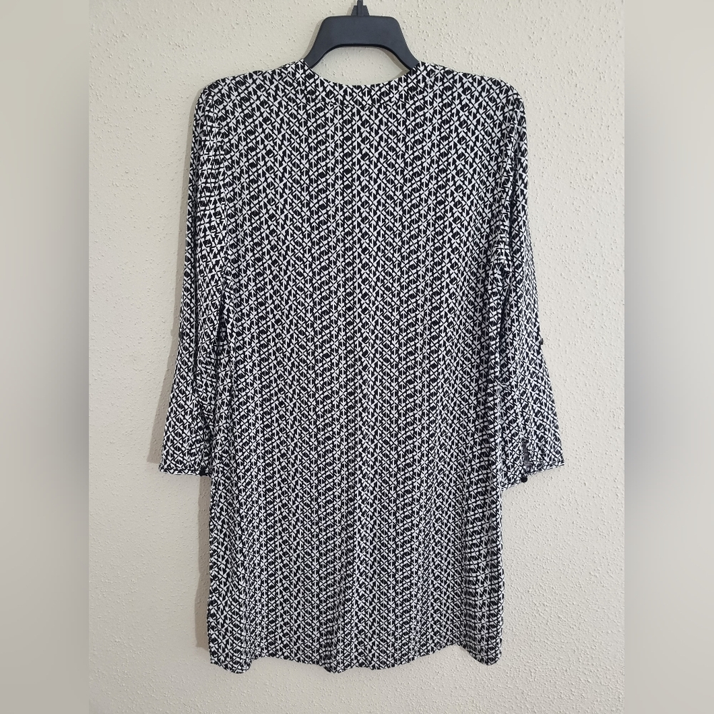 Atmosphere Monochrome Geometric Dress Black & White Size USA (6), UK (10). - Picture 7 of 10